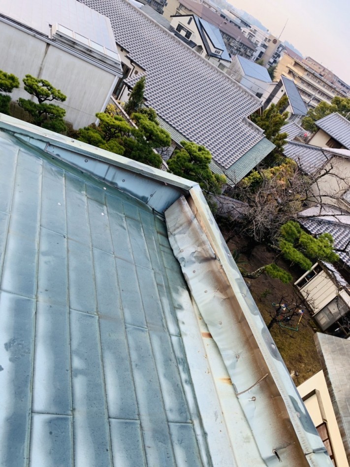 既存の銅板屋根の様子