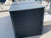 板金でカバーした煙突の様子