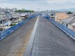 経年劣化したハイツの屋根の様子