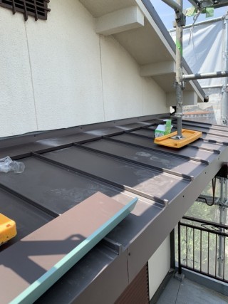 工事完了後のベランダ屋根の様子