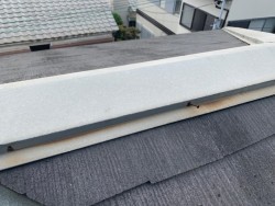 劣化したスレート屋根