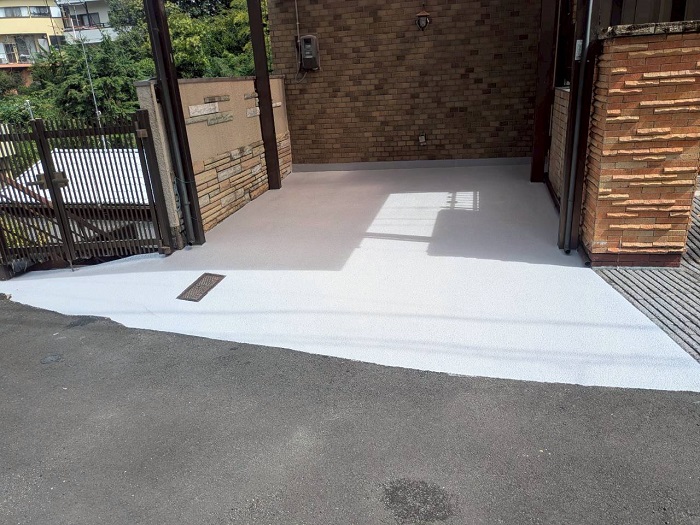 宝塚市でガレージ土間から雨漏りしてＦＲＰ防水を行った後の様子
