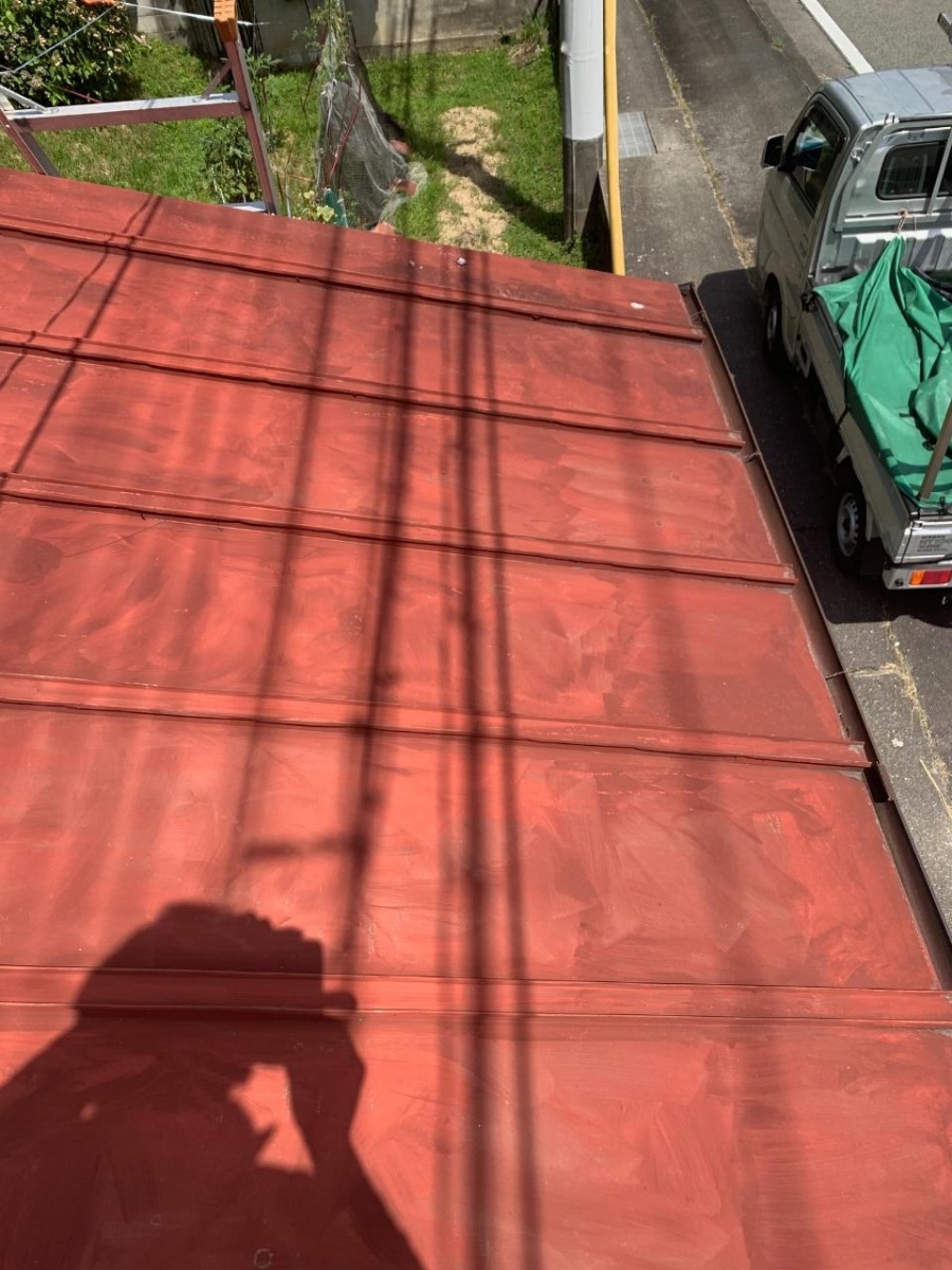 三田市でトタン屋根リフォーム！格安な屋根カバー工法をご紹介