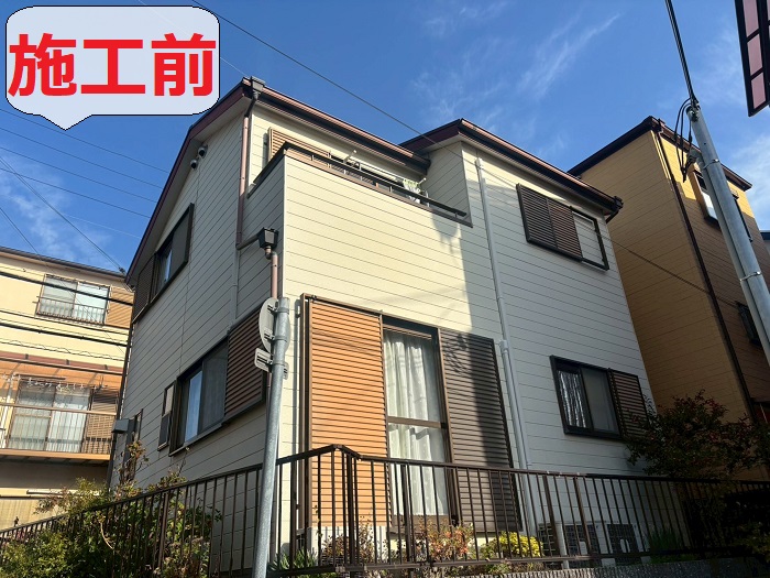 加古郡稲美町でプレミアムシリコンを用いた外壁塗装工事を行う前の様子
