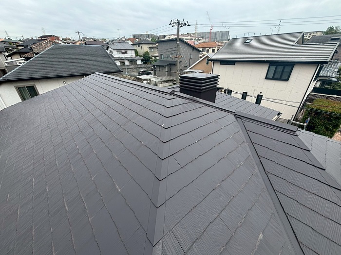 神戸市垂水区でヘーベルハウス戸建てのスレート屋根へカバー工法する前の様子