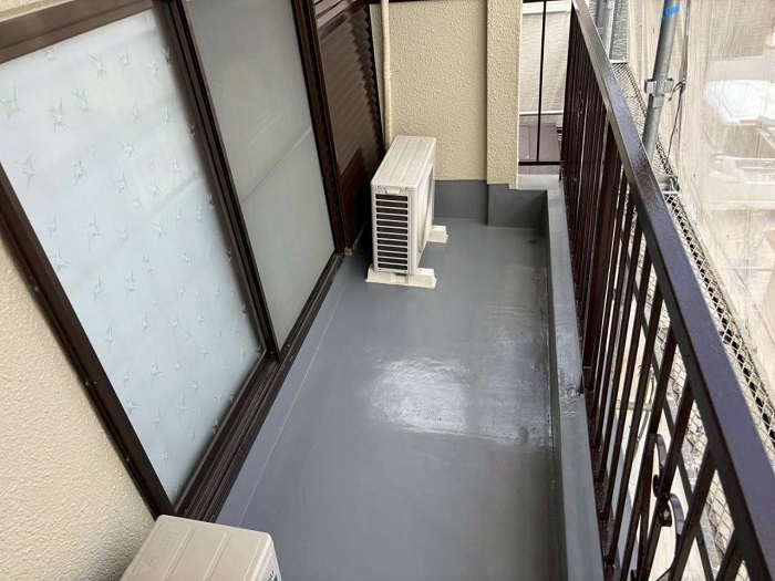 高砂市で田島オルタックエースを用いてベランダ防水を行った現場の仕上がり