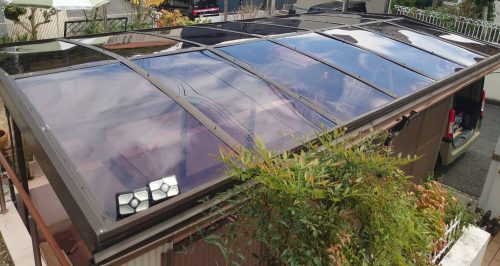 貼り替えたカーポート屋根