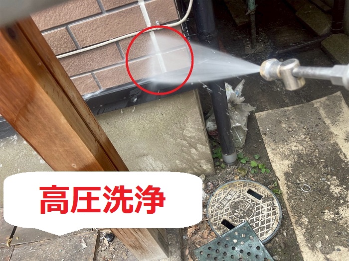 姫路市の皆様へご紹介する高砂市で2階建て窯業サイディングの外壁塗装で高圧洗浄