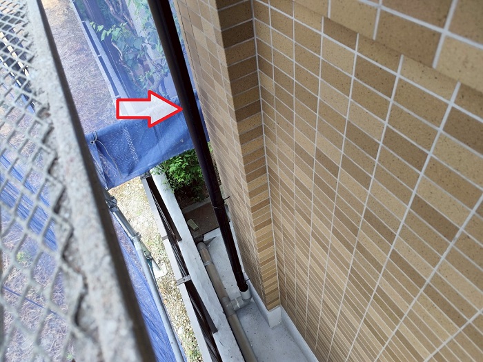 加古郡播磨町で2階建て戸建てで竪樋取り替えを行った後の様子