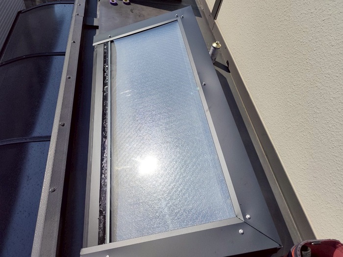 板金工事後の天窓