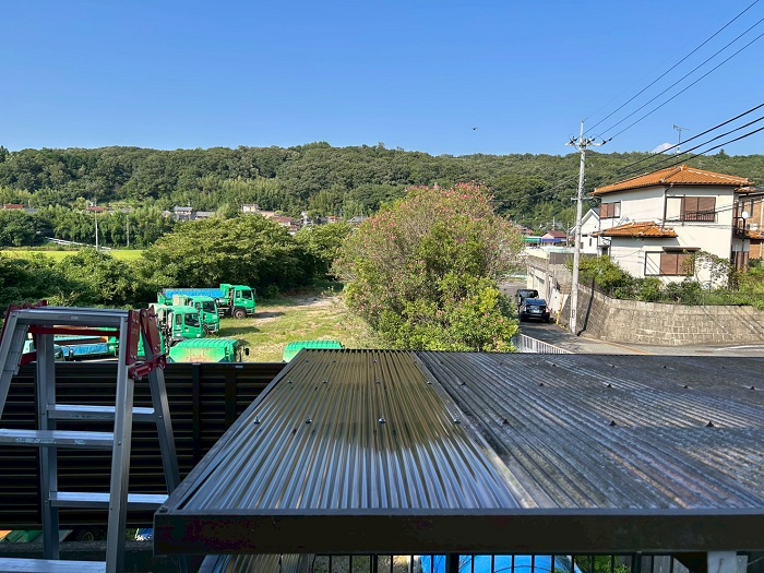 神戸市西区でガレージ屋根の部分貼り替えを行った後の様子