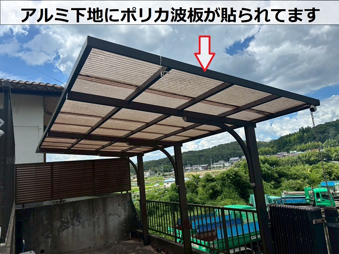 神戸市西区でガレージ屋根の部分貼り替えを行うガレージ