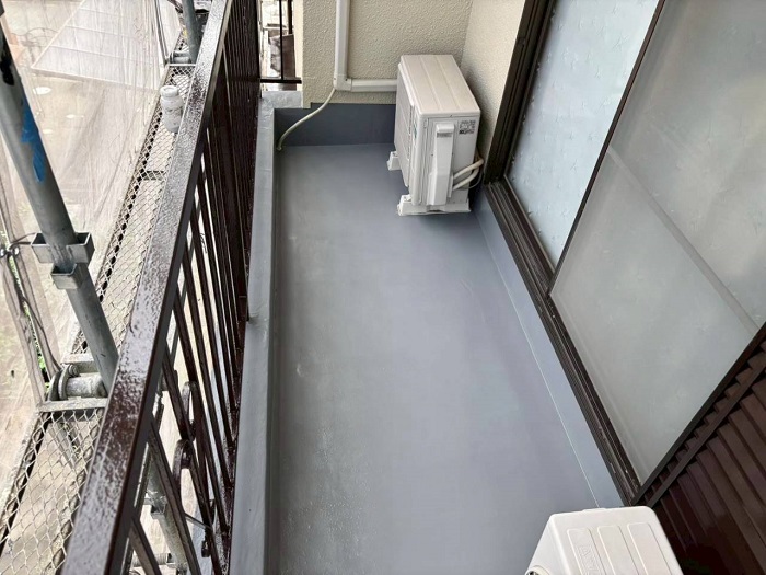 高砂市で田島オルタックエースを用いてベランダ防水を行った後の様子