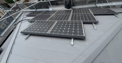 屋根カバー工事後の屋根の様子