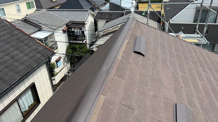 尼崎市でのカラーベスト屋根部分修理は完了