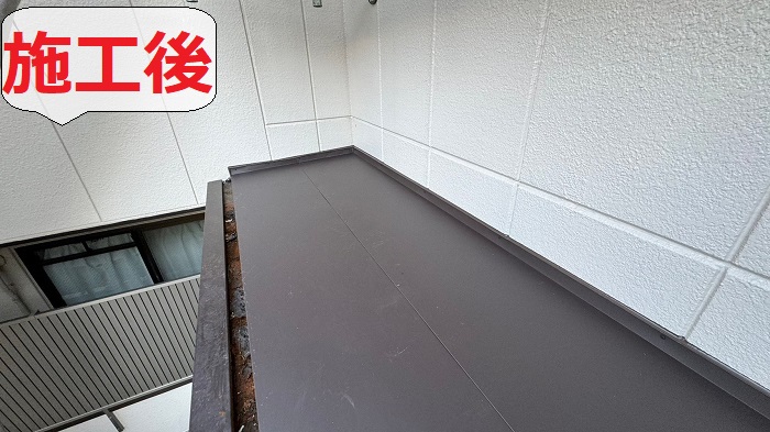 玄関屋根修理後