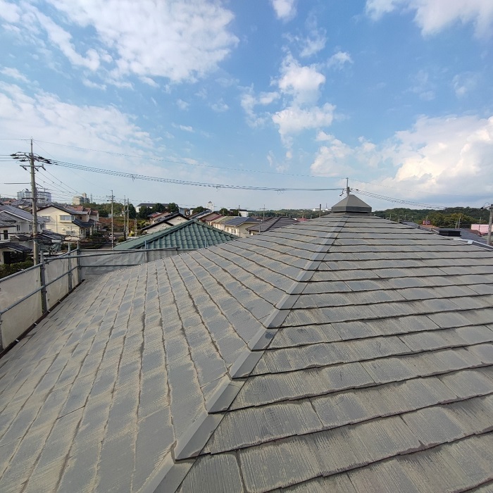 三田市で大和ハウス戸建てのスレート屋根改修工事を行う前の様子