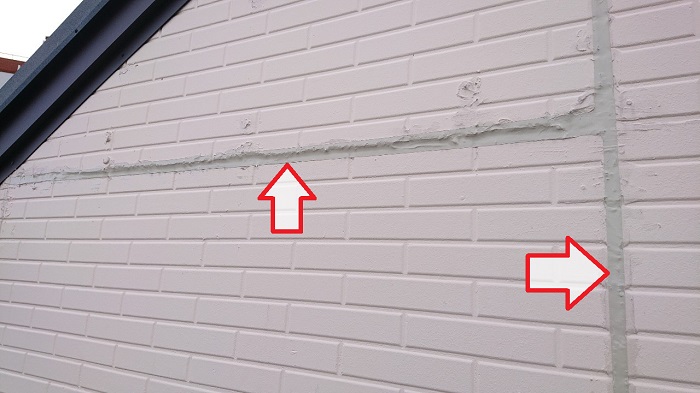 戸建ての雨漏り修理で外壁サイディング目地もシーリング打ち替え