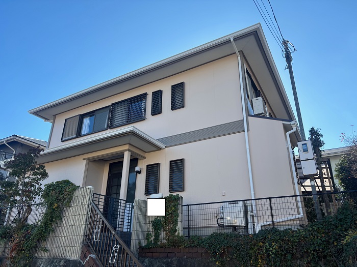 神戸市北区で日本ペイントのパーフェクトトップを用いて外装リフォームを行った後の様子