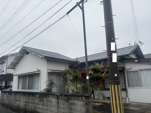 屋根を葺き替え後の外観