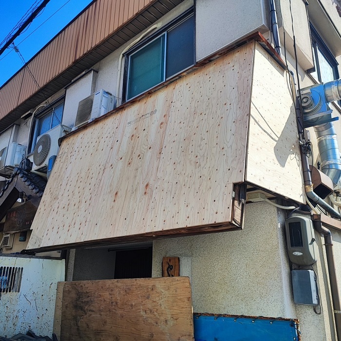 加古川市で店舗の屋根下地が完了