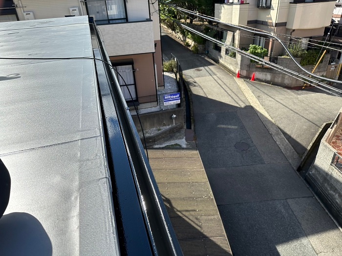 部分塗装した雨樋