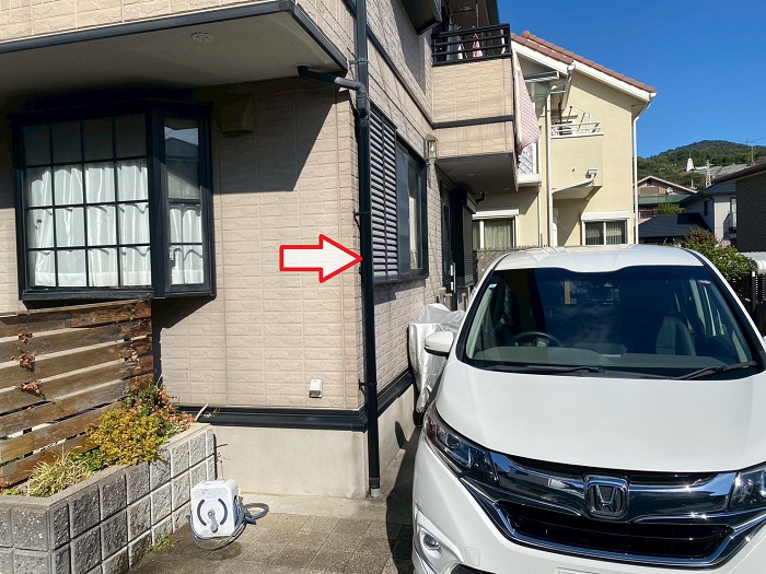 西宮市で破損した竪樋の部分補修を安価に行った後の様子