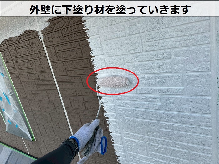 神戸市西区で大和ハウス戸建ての外壁塗装で下塗り