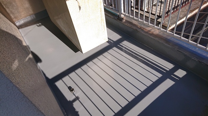 ウレタン防水後のベランダ