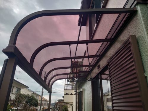 貼り替え後のテラス屋根
