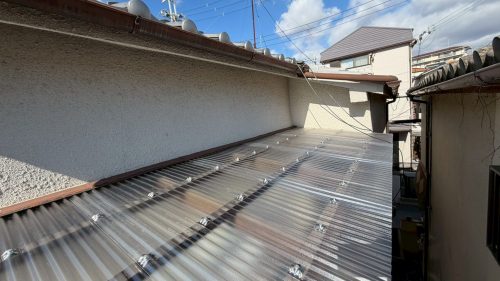 貼り替えたベランダ屋根