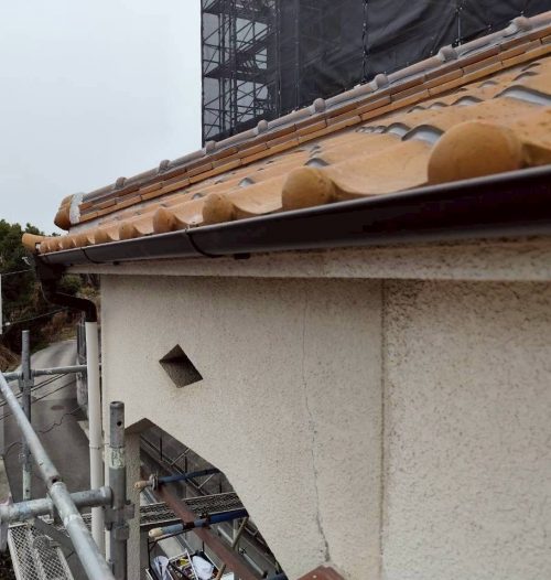 交換した軒樋の様子