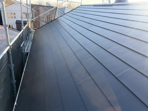 カバー工法後の屋根