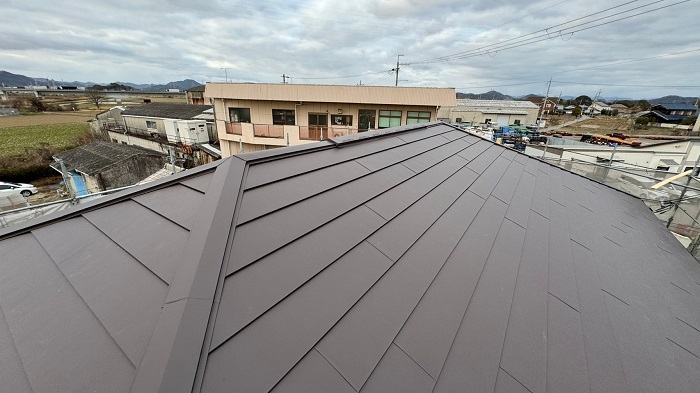 加古郡稲美町でのノンアスベスト屋根材への改修工事完了