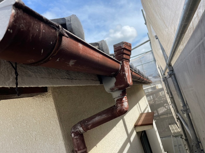 経年劣化した雨樋