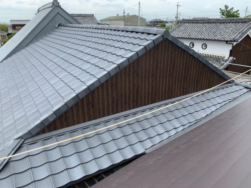完成したルーガの屋根