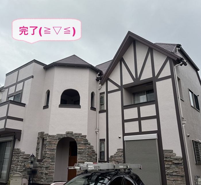 三木市で紫外線に強い塗料を使用した外壁リフォームが完了した現場の様子