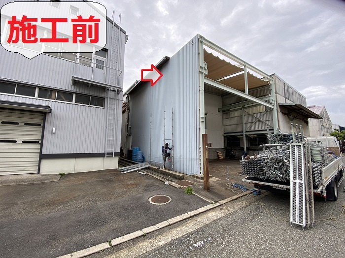 工場の雨樋修理前