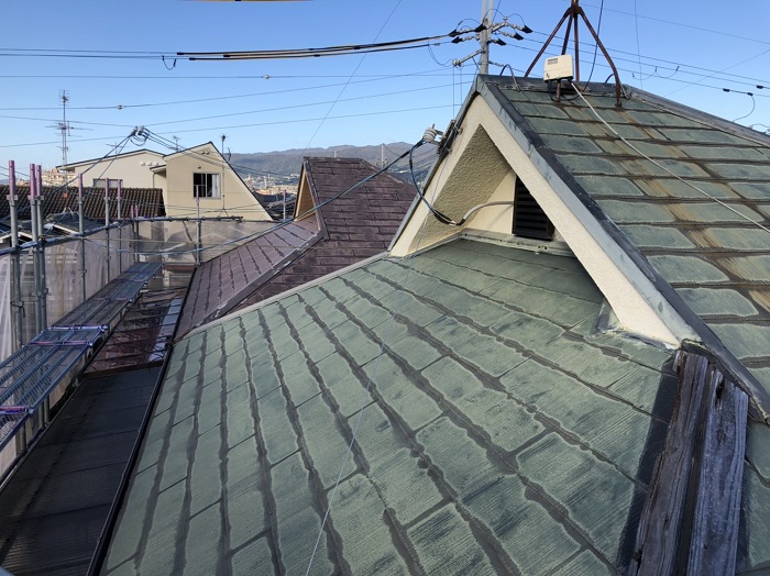 加古川市で屋根葺き替え工事を行う前の様子