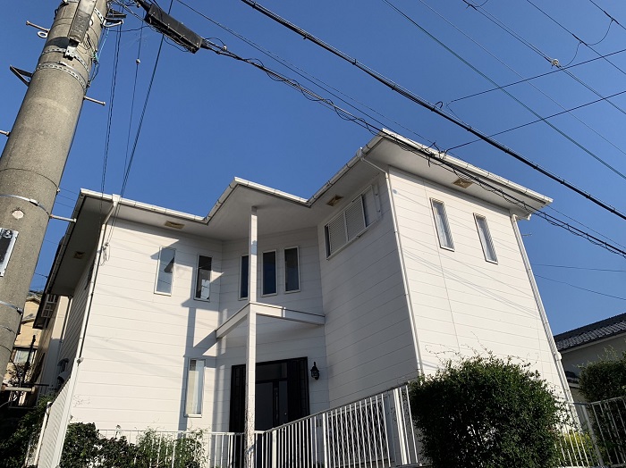 姫路市でパーフェクトトップを使用して木造戸建ての外装リフォームを行う前の様子