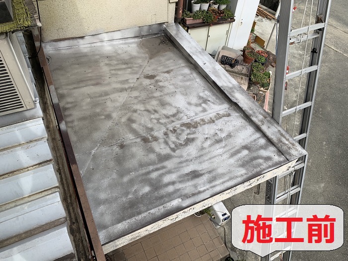 加古郡稲美町で玄関雨漏りを補修する前の様子