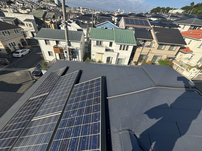 カバー工法前のスレート屋根