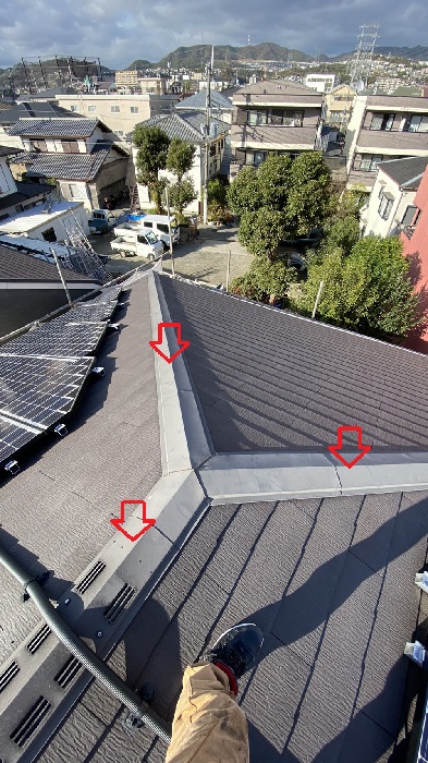 神戸市灘区で屋根板金工事を行う前の棟板金