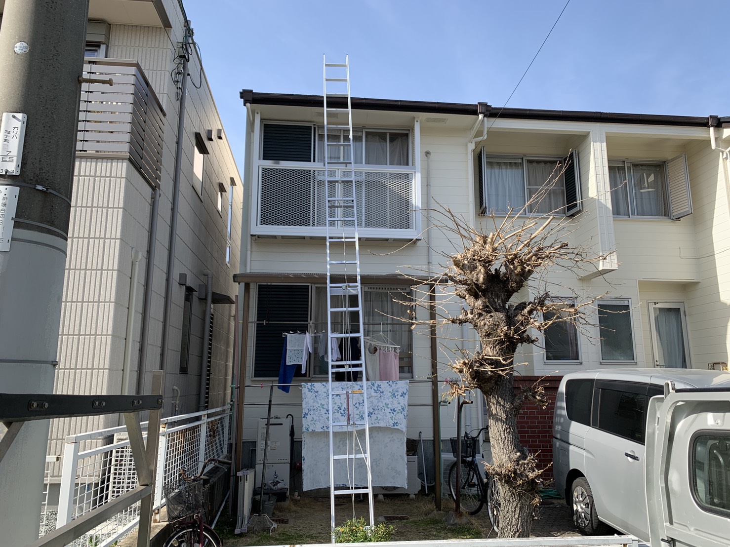 神戸市西区での連棟屋根の増築部分から雨漏りしたお家の様子