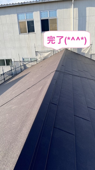 神戸市兵庫区の瓦屋根リフォームで軽量なスーパーガルテクトへ貼り替えた現場の様子