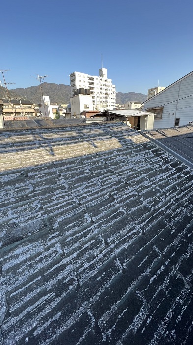 神戸市灘区で商店街の屋根工事を行う前の様子