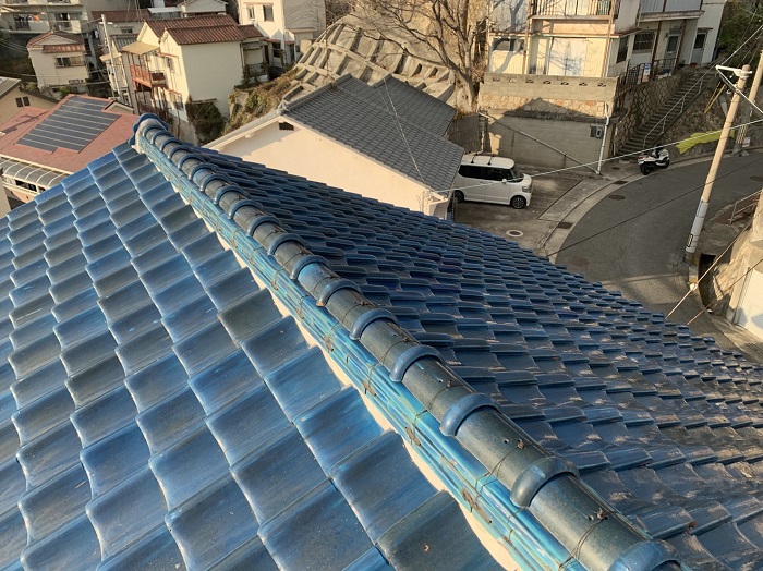 神戸市兵庫区で屋根耐震工事を行う前の瓦屋根