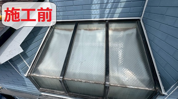 天窓からの雨漏り修理前