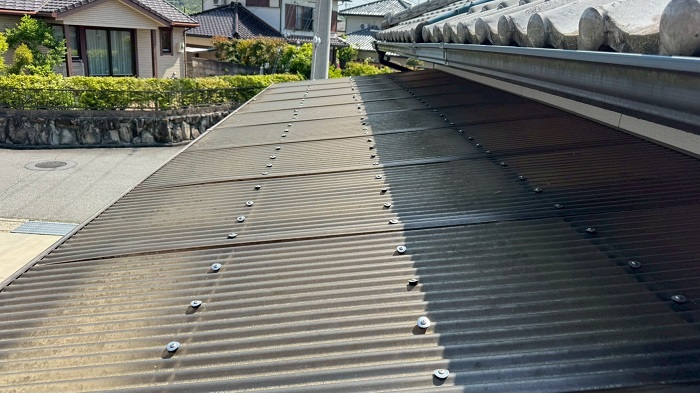 劣化したテラス屋根