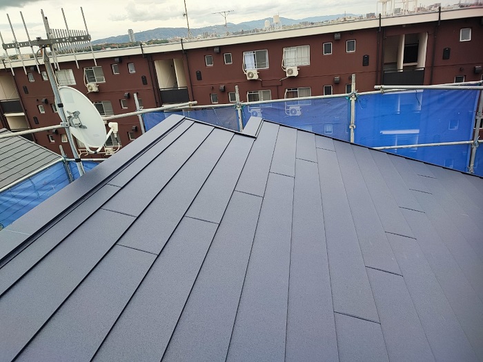 加古郡播磨町でカラーベスト屋根へカバー工法完了